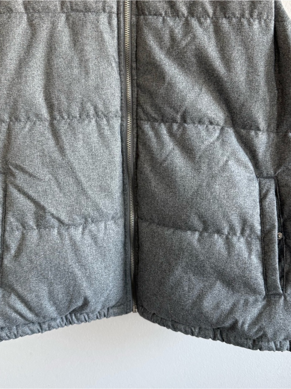 Old Navy Gray Quilted Puffer Vest Half Jacket Women size M - Picture 2 of 10